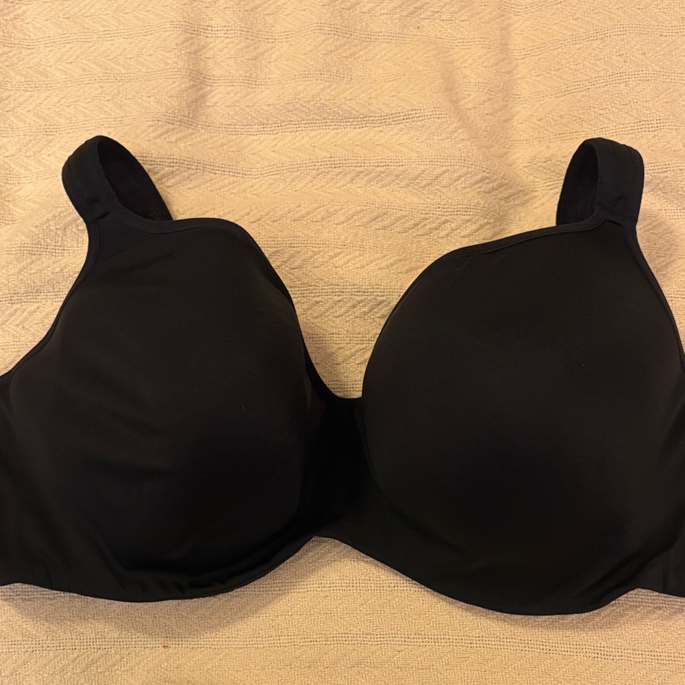 NWOT Cacique Black lightly lined balconette smooth underwire support bra